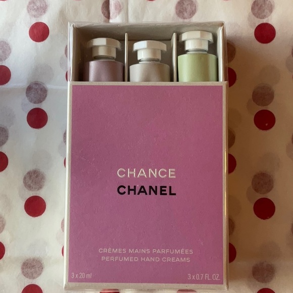 🧴 CHANEL PERFUMED HAND CREAM 🧴 NWT 🧴 - Picture 10 of 16